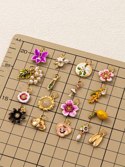 1pc Fashionable, Sweet, Cute, Colorful Flower Pendant, Pearl Grape Pendant, Ballet Dancer Pendant, Electroplated 18K Gold Waterproof And Sweat Proof, Suitable For DIY Necklaces, Bracelets, Earrings, Keychains, Bag Chains, Shoe Buckle Accessories, Women's Jewelry Accessories, DIY Accessories