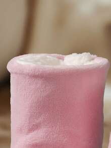 2025 Nuevos Pantuflas de media pantorrilla de invierno, estilo de pareja, forradas térmicamente, botas cortas gruesas, cómodas y cálidas de terciopelo coral con suela suave antideslizante, calentadores de piernas rosas para interiores posparto, talla grande para hombres, usar una talla talla grande grande