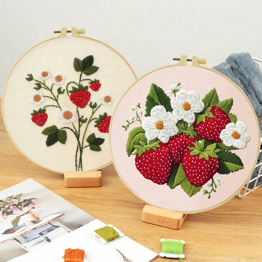 1 Piece Embroidery Kit, 20x20cm/7.9x7.9 Inches, Handmade DIY Embroidery Kit, Strawberry, Suitable For Adult Beginners, Including Embroidery Cloth, Instruction Manual, Embroidery Frame And Needle And Thread, Gifts From Friends Or Family, Furniture, Office Handmade Artworks