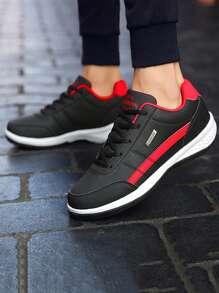 男士休闲运动鞋，防水轻便鞋，新款透气跑鞋，加大码百搭休闲鞋