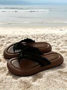 Damen Sommer Flache Slip-On Sandalen - Offene Zehenslipper mit weichem Obermaterial & Gummisohle, gepolsterter Innensohle für lässigen Outdoor-Einsatz, Braun, Strandschuhe, dekorative Quastenakzente