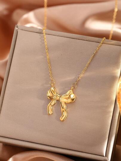 1pc Vintage Elegant Fashion Butterfly Pendant Necklace, Stainless Steel Chain, Suitable For Daily Wear And Gatherings, Jewelry Gift