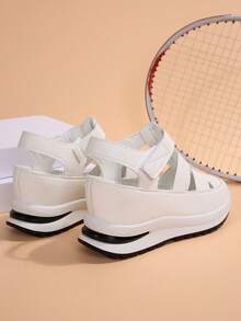 1 双女式新款白色厚底坡跟凉鞋，镂空透气轻便防滑罗马凉鞋，钩环扣，时尚百搭白色休闲运动鞋 - 白色 - 查看 4