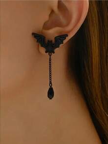 A Halloween Black Bat Gothic Punk Earring With Personalized Fashion - Black - View 2