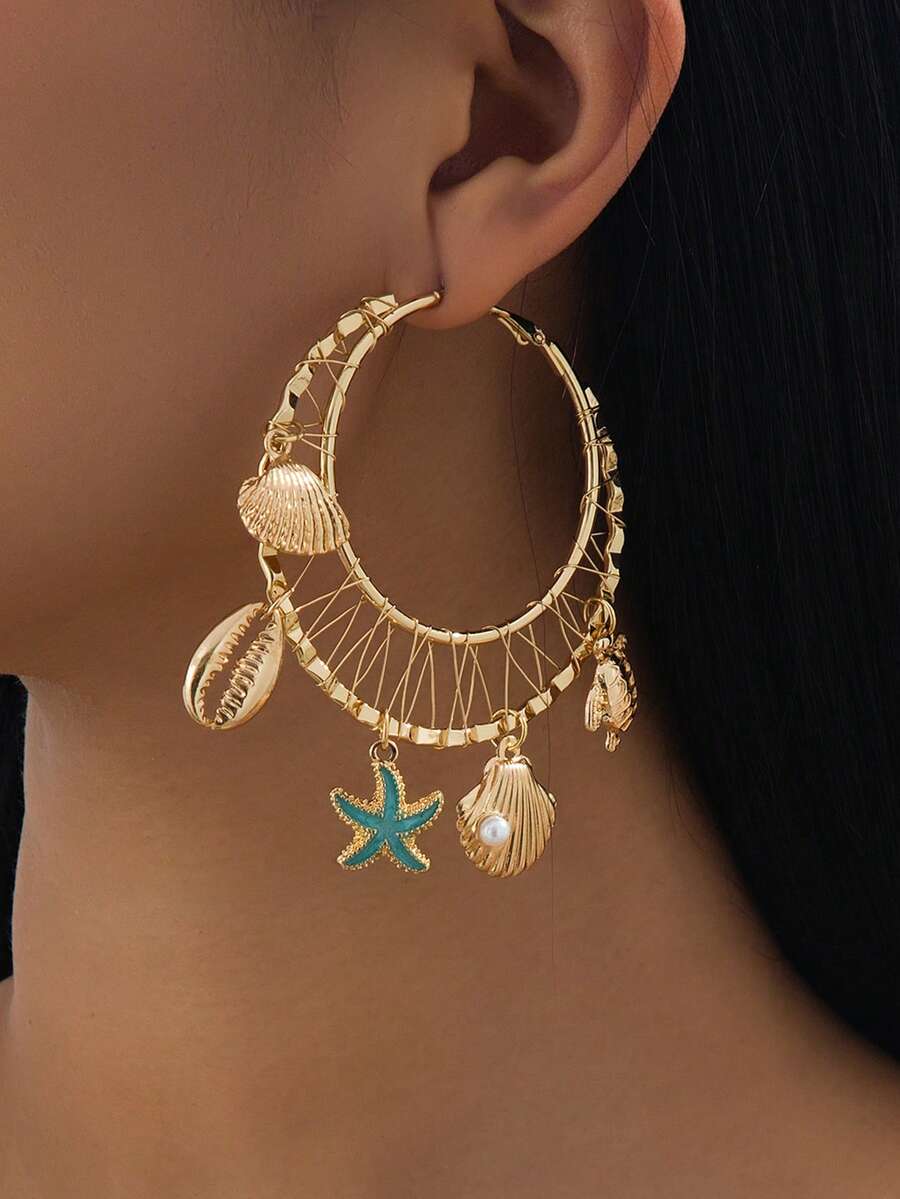 1 套欧美夏季海滩度假贝壳与海洋元素圈形耳环，适合海滩旅行和度假