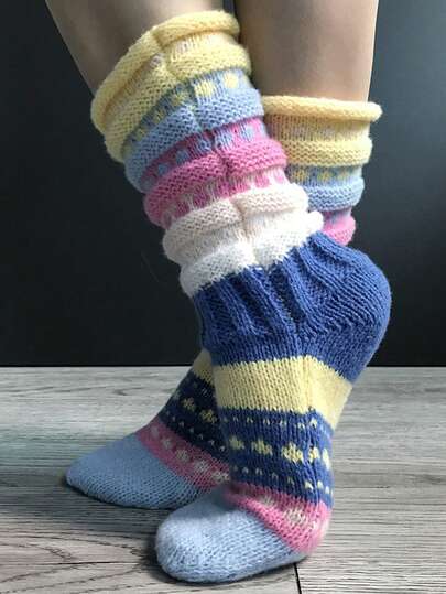 1 Pair Striped Socks, Floor Socks Mid-Calf Socks, Casual Outdoor Socks For Autumn/Winter, Cozy