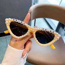 1Pc Women New Full Frame Cat Eye Shaped Fashion Glasses Stylish White Glasses With Faux Pearls Fashion 'Birthday Queen' Letter Frame Multicolor Chic Suitable Birthday Parties And Shows For Summer Beach Vacation,Outdoor,Travel Preppy Style For Back To School