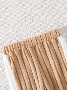 Spring & Autumn Baby Boy Casual Round Neck Bear Graphic Long Sleeve Top And Elastic Waist Side Color Block Long Pants Outdoor Suit