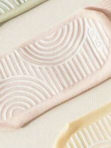 6 Pairs Women's Striped Non-Slip Silicone Bottom Yoga Socks, Pilates Socks, Suitable For All Seasons, Women's Non-Slip Long Socks With Grip, Suitable For Ballet, Dance And Sports, Suitable For Gym - Multicolor - View 4