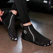 男士中帮涉水鞋，保护脚踝，速干，透气，防滑，沙滩鞋 - 黑色 - 查看 5