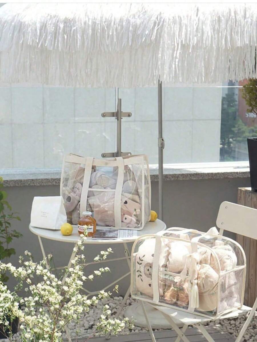 حقيبة شاطئ قطعة واحدة، حقيبة تخزين ملابس شفافة مقاومة للماء من البي في سي، حقيبة سفر كبيرة السعة محمولة للمكياج والعناية، باستثناء العناصر الموجودة داخل الحقيبة