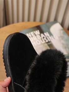 1 par de botas de tobillo para niños con suela blanda, antideslizante y forro térmico, de estilo simple y de moda con puntera redonda, botas de nieve casuales y versátiles adecuadas para el invierno - Negro - Ver 9
