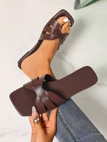 1 双几何图案纯色休闲沙滩派对假日平底凉鞋，PU 皮革镂空户外休闲拖鞋，适合海滩、婚礼、办公室、派对、夏季 - 咖啡棕 - 查看 6