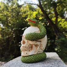 1pc New Creative Halloween Snake Wrapped Skull Decor, Spooky Resin Craft Ornament For Indoor/Outdoor Holiday Decoration