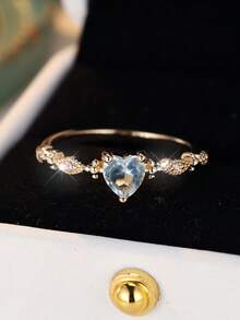 خاتم مطلي بالذهب بشكل قلب من الزركونيا الاصطناعية اللون الأزرق الفاتح، للاستخدام في عيد الحب وحفلات المناسبات والارتداء اليومي، إكسسوار لامع - أزرق فاتح - مشاهدة 3
