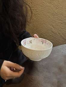 1件法式复古花卉花瓣边压花白色陶瓷餐具，甜点/早餐/沙拉碗，带压花叶子图案