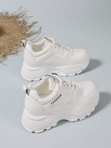 2025年新款白色皮革拼接高跟运动鞋白色运动鞋时尚百搭，厚底高跟系带运动鞋。 - 白色 - 查看 2