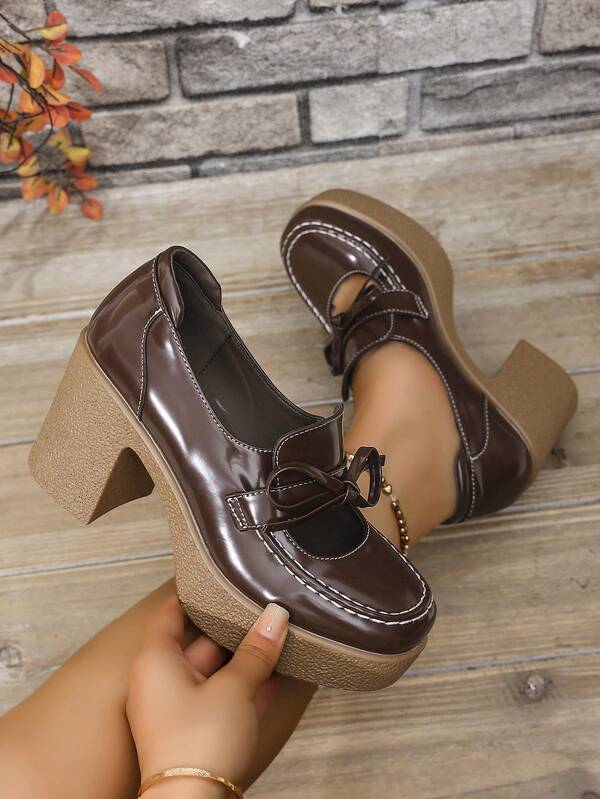 2025 Herbst/Winter Neue Damen Einfarbige High Heel Schuhe, Lolita Stil PU Leder Schleife Hohlmuster Retro Slip-On Plateau Oxfords, Büro/Urlaub Mary Janes, elegante Ganzjahres Flats