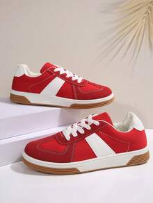 2025秋季女款拼色休闲运动鞋，时尚百搭平底运动鞋，适合散步、日常通勤穿着，学生系带滑板鞋