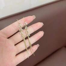 1 对闪亮锆石优雅吊坠耳环，搭配闪亮流苏设计，适合日常佩戴、派对、休闲和约会装扮配饰 - 金色 - 查看 2