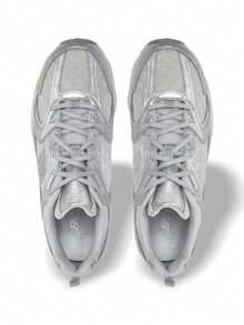 New Balance 990v5 美国制造系列男女款运动鞋休闲跑步日常穿着健身通勤街头舒适缓冲支撑耐用皮革织物透气橡胶鞋底多功能灰银金属低帮 Raincloud U530HFZ - 灰色 - 查看 4