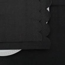 20pcs/40pcs/100pcs Black Cocktail Napkins Black Scalloped Paper Napkins Scalloped Bar Napkin Floral Shaped Beverage Dessert Napkin For Birthday Coffee Bar Kitchen Wedding Birthday Halloween Table Decorations