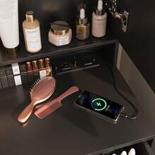 Tocador Vanity con Espejo Luz LED Mueble para Maquillaje Vintage con Heces Estación de Carga Escritorio con 5 Cajones y Estantes De Almacenaje para Recamara 110x40x145CM. Incluye el Taburete y Enchufe. - Rosa-Derecha - Ver 5