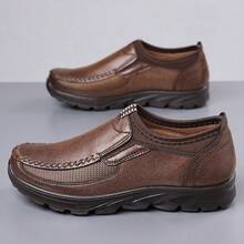 Men's Casual Sneakers Loafers Slip-On Flat Shoes, Non-Slip Breathable Hiking Shoes, Durable Gift For Father - Brown - View 3