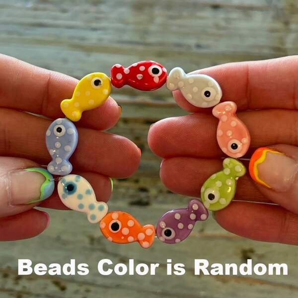 SHINUS BOHO 1pc New Fashionable Cute Lively Ceramic Small Fish Random Mixed Color Beaded Bracelet, Suitable For Girls Everyday Wear
