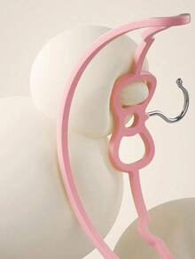 OBOVAY Móc treo quần áo bằng nhựa xoay 360° có thiết kế nơ, chống trượt, thích hợp cho ký túc xá, tủ quần áo phòng ngủ, sắp xếp nhà cửa, lý tưởng để treo áo phông, váy, quần, chân váy, quần áo mùa đông và mùa xuân, tiết kiệm không gian, trang nhã cho tủ quần áo. - Nhiều màu - Xem 9