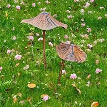 Country Style Vintage Wrought Iron Mushroom Ornaments Handmade Texture Realistic Shape Garden Courtyard Decoration / Interior Furnishings / Flower Arrangement Filling Solid Metal Does Not Require Electricity Ideal Gift For Mushroom Lovers - màu nâu - Xem 1
