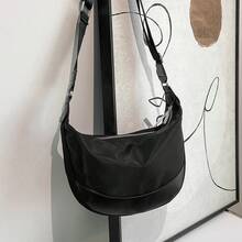 Women Shoulder Bags - 黑色 - 查看 1