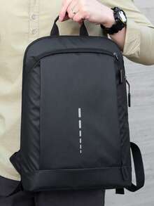 这款多功能背包携带方便。它不仅是一件简单的物品，更体现了您的生活方式和态度。这款小巧的背包可以装下您的日常必需品。这款经典背包不仅能提升您的时尚感，还能增强您的自信和个性。大容量办公包/笔记本电脑背包