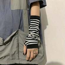 1 Pair Striped Fingerless Gloves, Fashionable Cartoon Design, Warm & UV Protection, Unisex For Party Costume Decor