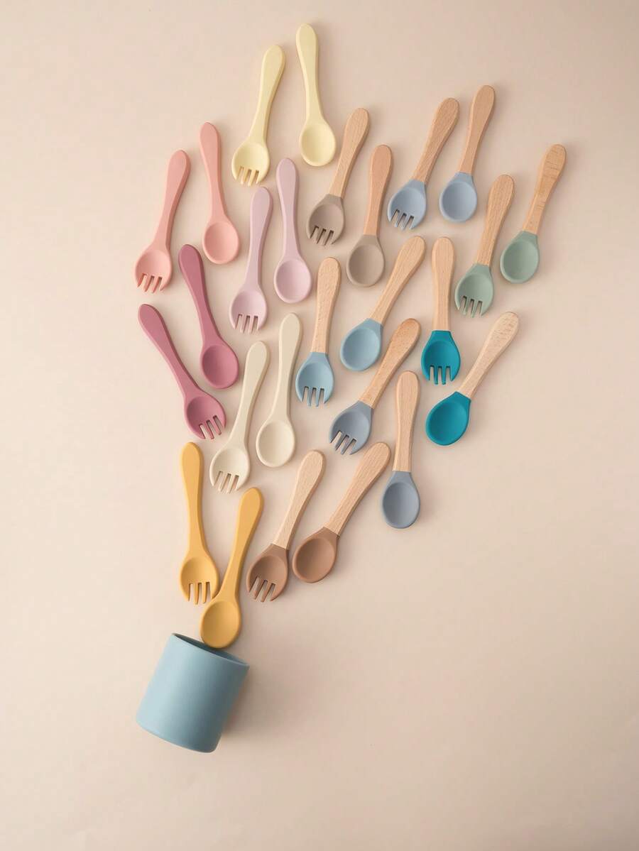 PopLittleOne 4 pezzi Cucchiai e forchette in silicone per bambini, utensili morbidi per bambini con manico in legno, accessori per l'alimentazione del bambino, articoli per bambini, accessori per l'alimentazione del bambino di colore solido