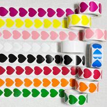 500张/卷心形纯色标签贴纸，紫色、红色、蓝色、粉色、绿色和金色，柔和的马卡龙色调。非常适合用作礼品标签、信封封口、派对装饰、文具点缀和烘焙装饰。