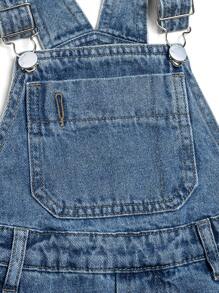 Salopette regolabile per ragazzi, in denim ampio e leggero blu chiaro, versatile per tutte le stagioni