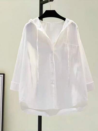 女式纯色前口袋纽扣休闲长袖衬衫