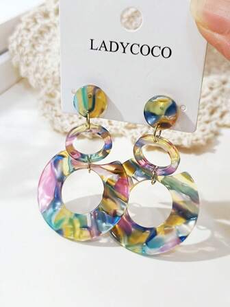 1 对时尚优雅彩色亚克力吊坠耳环，适合女性，夸张个性化、复古、个性耳环（材质为亚克力板，低成本产品，购买前请仔细检查）