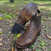 Botas chelsea vaqueras para hombre en piel color negro-rojo y cafe con Grabado pitón, estilo western moderno, elegantes y cómodas para toda ocasión Botines De cuero Botin - Marrón - Ver 7