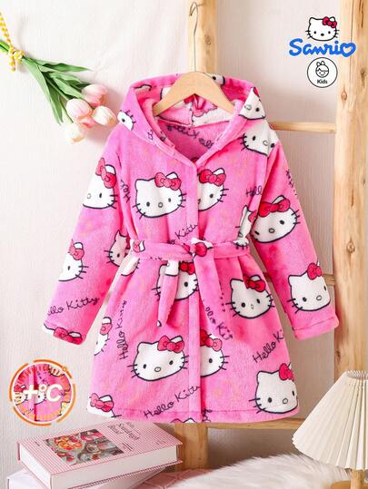 Sanrio Young Girls' Autumn And Winter Bathrobes With Long Sleeves And Hats, Authorized By Sanrioprinted Flannel Pajamas. The Fabric Is Soft, Comfortable, And Warm, Making It Suitable For Wearing At Home After Showering