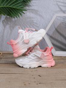 1 双女童可爱时尚渐变色 PU 设计休闲运动鞋，个性化运动鞋，适合日常穿着、上学、运动、所有季节（随机印花、喷漆）