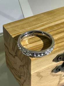 定制手写字母姓名不锈钢戒指配豪华天鹅绒盒，适合情侣男女