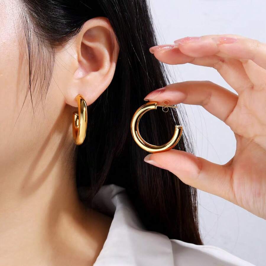 4 Pieces Of European And American Fashionable Simple Stainless Steel Size Gold Geometric Ring Earrings, Retro High-End Suitable For Daily Gatherings And Vacations - Gold - View 1