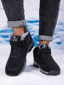 2025冬季女款百搭休闲时尚厚底减震保暖雪地靴