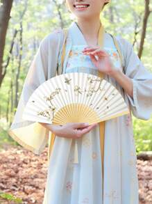 1pc Hanfu COS Sandalwood Bamboo Hollow Carved Fan, Multiple Floral Designs, Elegant Aesthetic, Suitable For Summer Travel And Photography