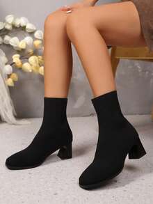 2025 秋冬女式法式百搭踝靴，新款粗跟拉链后跟时尚短靴 - 黑色 - 查看 4