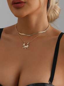 1 件简约别致的太阳图腾吊坠项链，时尚女士锁骨吊坠项链，西方魅力珠宝，适合女性日常通勤配饰、派对珠宝、送给母亲、女朋友和其他女性的礼物