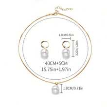 [French Elegant Pearl Set] 18K Gold-Plated Clavicle Chain + Earrings, Two-Piece Set, Round Pearl Pendant For A Noble Look! Classic And Versatile, Suitable For Commuting, Dating, And Work Wear, The First Choice For Girlfriends' Birthday Gifts~ Small Luxury And Not A Hit Style, Put It On And You Will Instantly Become A Gentle And Elegant Beauty, A Must-Have Exquisite Combination For Jewelry Lovers This Summer! - 金色 - 查看 7