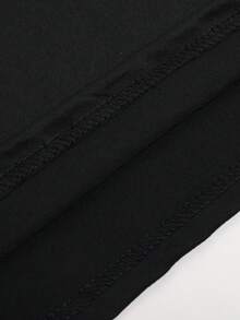 Women's Black Chicago Graphic T-Shirt - Relaxed Fit Short Sleeve Round Neck Casual Tee With Geometric Portrait Design, Hip-Hop Inspired Urban Streetwear, T-Shirt Stylish, Streetwear Fashion, Bold Print, Durable Construction, Loose Fit Top, Fashion Enthusiasts - Black - View 7